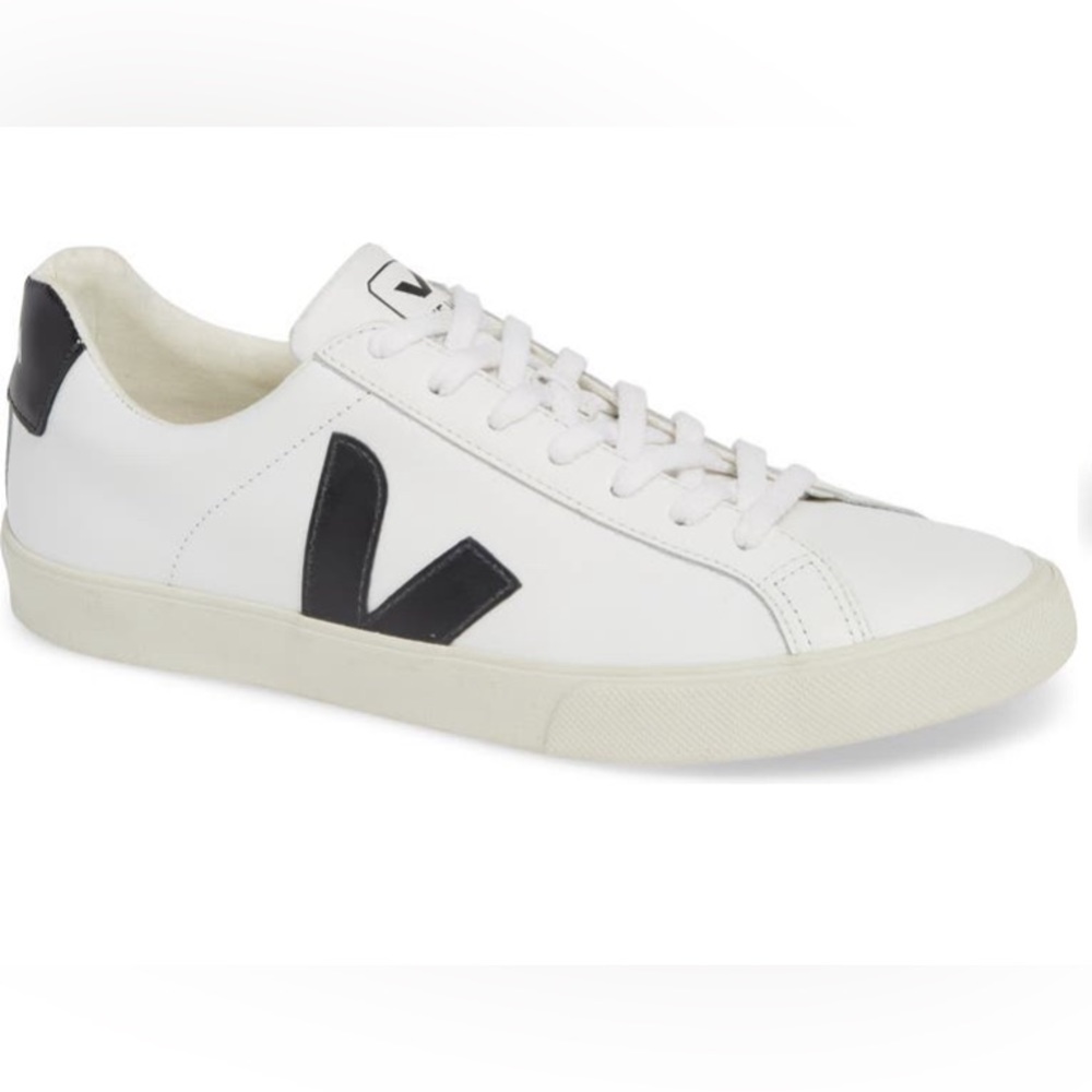 Veja Esplar Sneaker size 8
